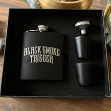 Load image into Gallery viewer, Black Smoke Trigger Flask Set - Black Smoke Trigger